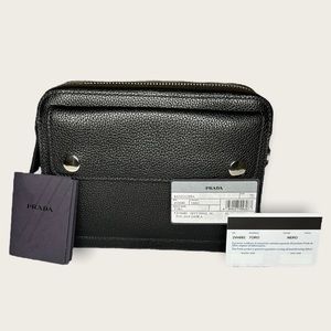 PRADA Men's Toro Viaggio Calfskin Leather Messenger Bag Black OS NEW